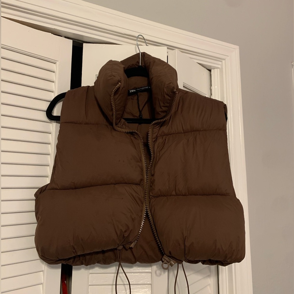 ZARA PUFFER VEST